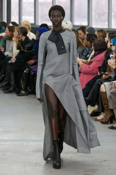Look 5
